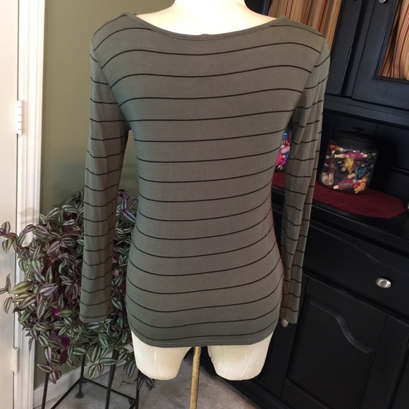 Love Charm Olive with Black Stripe Size M - Picture 4 of 5